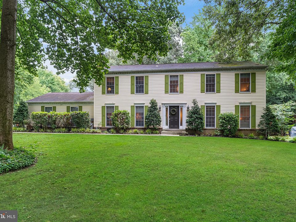 1st image of 205 Glencolter Ct