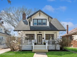 2135 Glenview Rd, Glenview, IL 60025