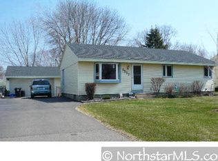 9552 Pilgrim Ln, Osseo, MN 55369