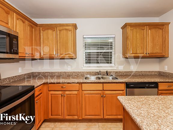 5th image of 3922 Cary Creek Dr
