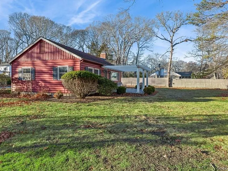 1850 Sterling Rd — Photo 11