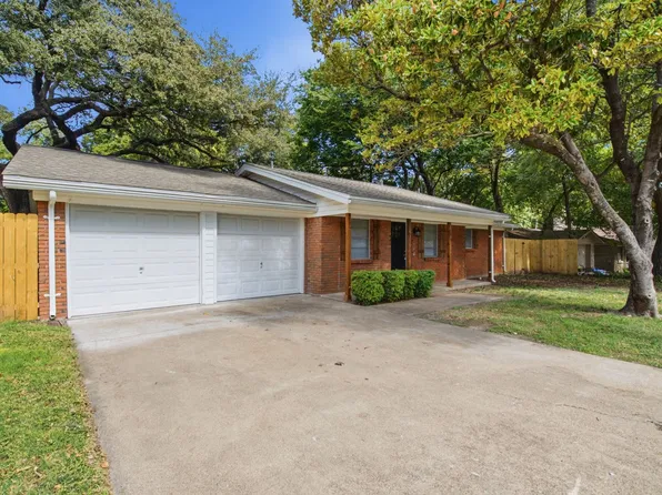 208 Live Oak Ln, Weatherford, TX 76086