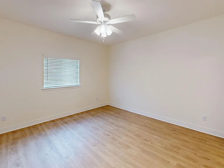 6618 Bendale Dr — Photo 12