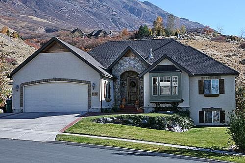 1st image of 8874 N Pine Hollow Dr