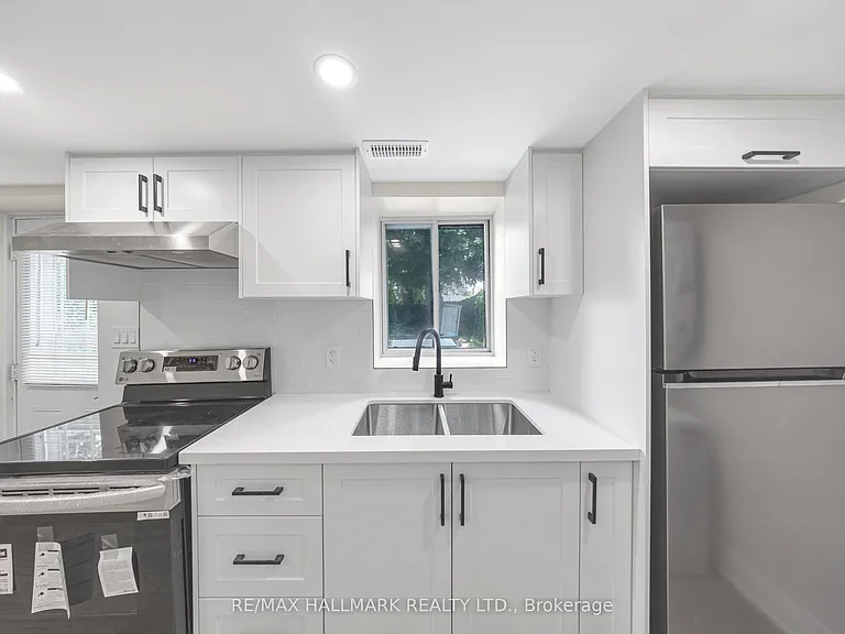 28 Furlong Ct #2 — Photo 5