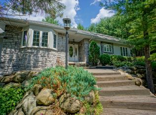S62W24778 Townline Rd, Waukesha, WI 53189