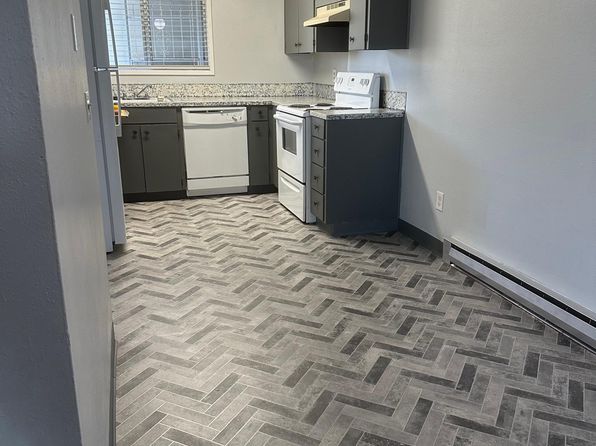 21805 SE Alder Dr APT 2