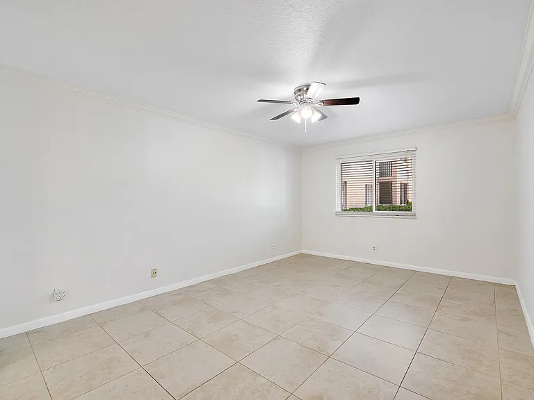 9777 Westview Dr #1112 — Photo 7