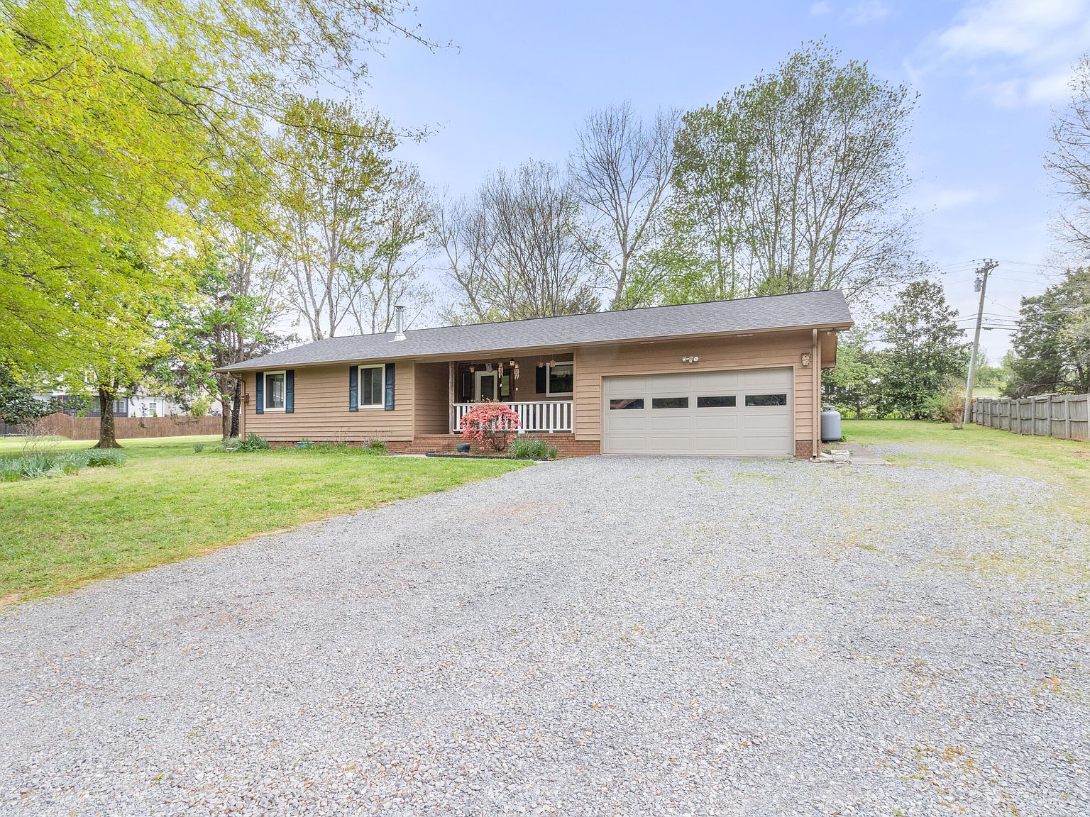 8013 Snow Hill Rd, Ooltewah, TN 37363 Zillow