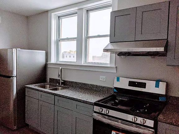 3rd image of 439 S Taylor Ave #3C