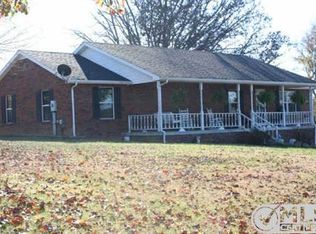 47 County House Cir, Carthage, TN 37030