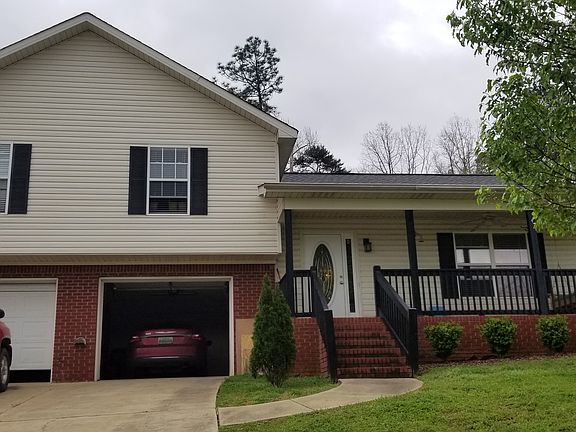 3rd image of 10494 Rolling Valley Dr
