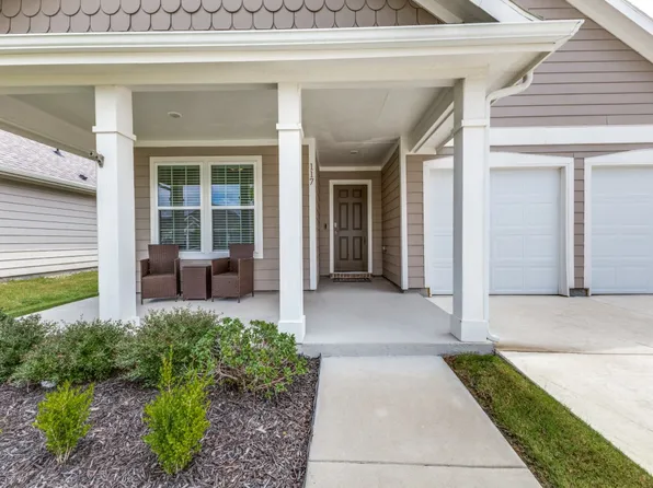 117 Clear Creek Ln, Terrell, TX 75160