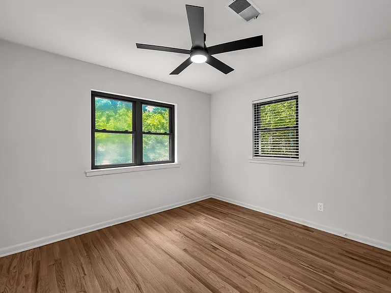 1414 S West Ave — Photo 21