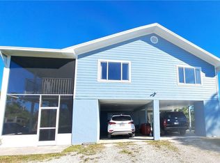 8500 Redwood Dr, Saint James City, FL 33956