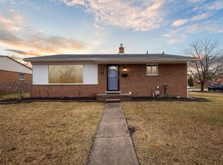 8416 Rae Dr, Westland, MI 48185