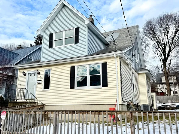 85 Alma Street, Waterbury, CT 06705