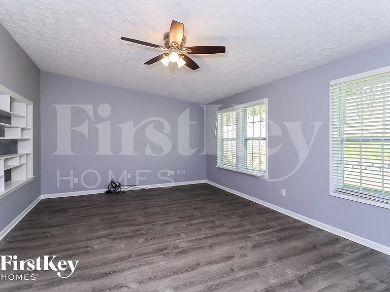 11215 Bramshill Dr — Photo 12