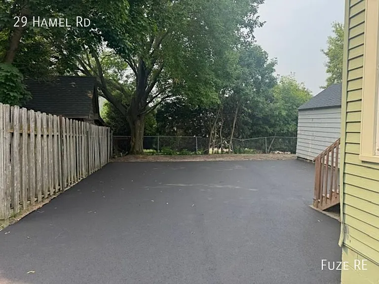 29 Hamel Rd — Photo 2