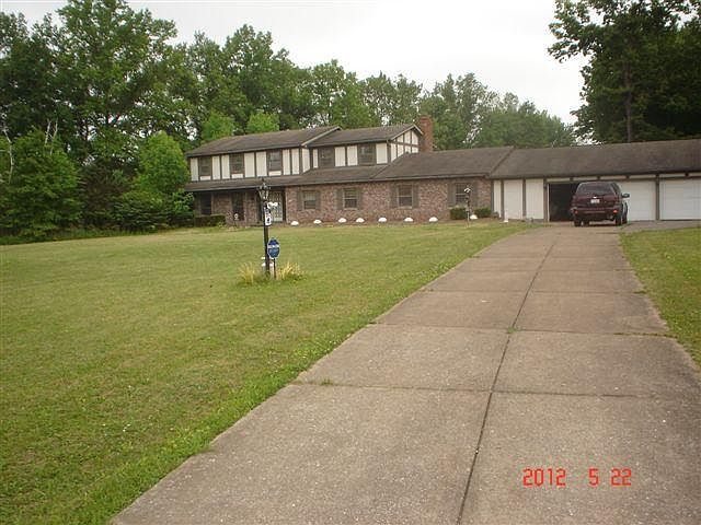 1st image of 119 Country Pl