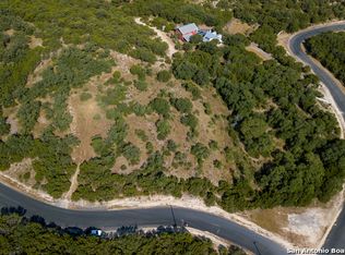 19827 Chimney Creek Rd, Helotes, TX 78023