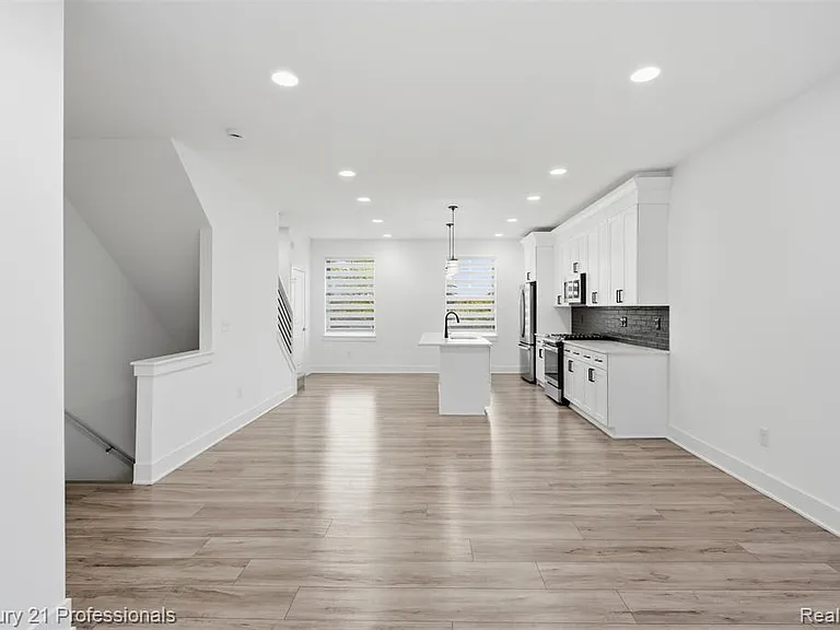 2917 Summers Pl — Photo 11