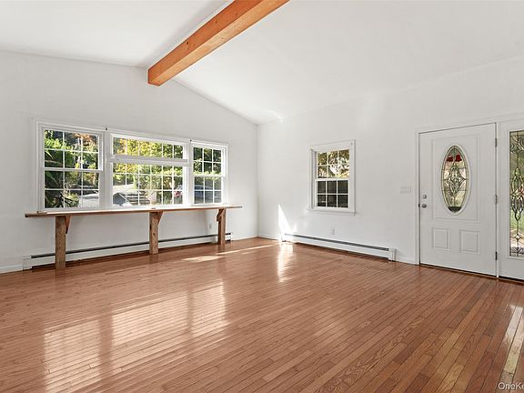 3rd image of 14 Curry Road