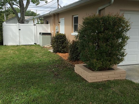 2nd image of 6265 29th Ave N
