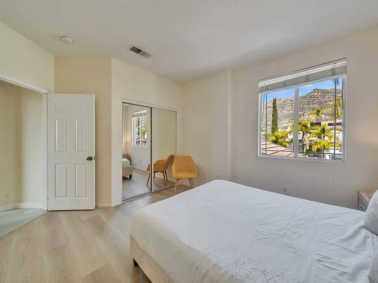 21585 Del Amo St — Photo 25