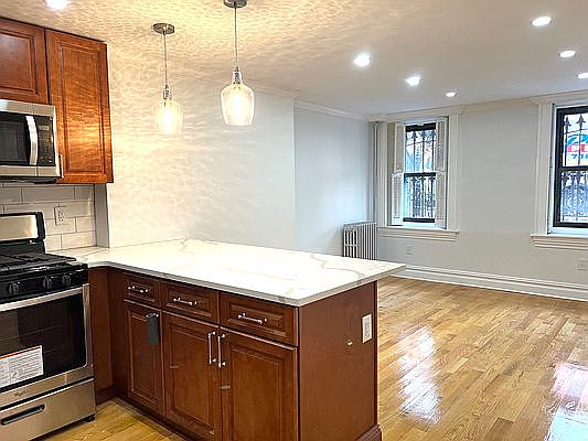 3rd image of 221 Carlton Ave #1