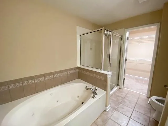 2511 Gadsen Walk — Photo 26