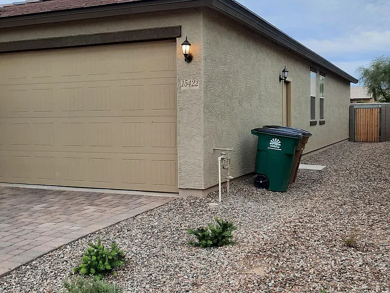 15422 W Windward Ave — Photo 3