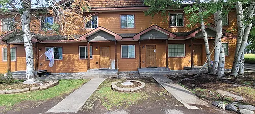25 Iowa Ave Photo 1