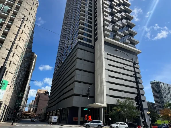 235 W Van Buren St Unit 3217, Chicago, IL 60607