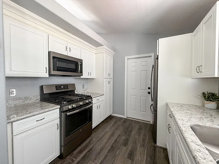 6926 N Star Ave #29 — Photo 6