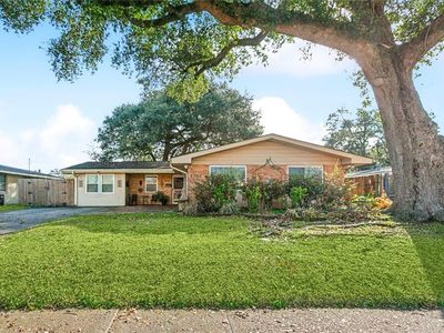 2728 Somerset Dr, New Orleans, LA, 70131