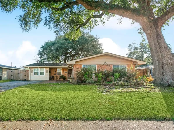 2728 Somerset Dr, New Orleans, LA 70131