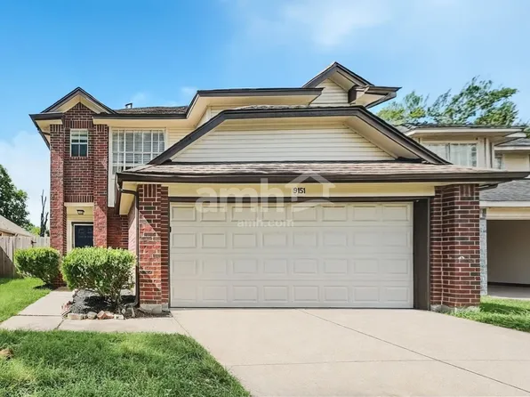 9151 Autumn Harvest Dr, Houston, TX 77064