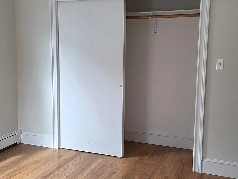 20 Clary St #3 — Photo 10
