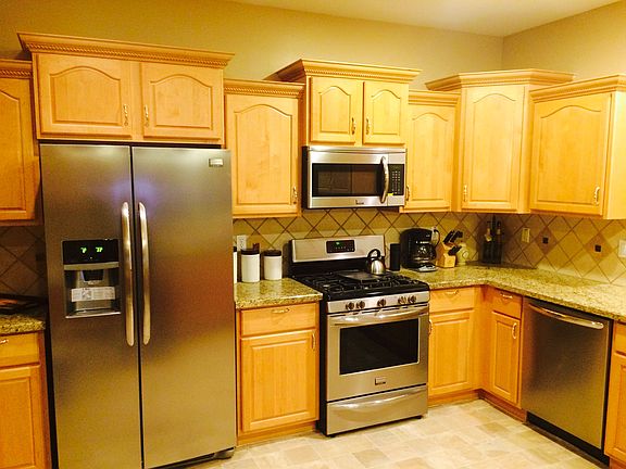 4th image of 9016 S 41st Ln