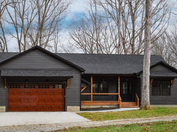 21650 Lake Rd, Glouster, OH 45732