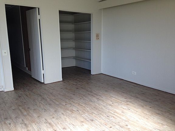 2nd image of 4662 Sierra Dr