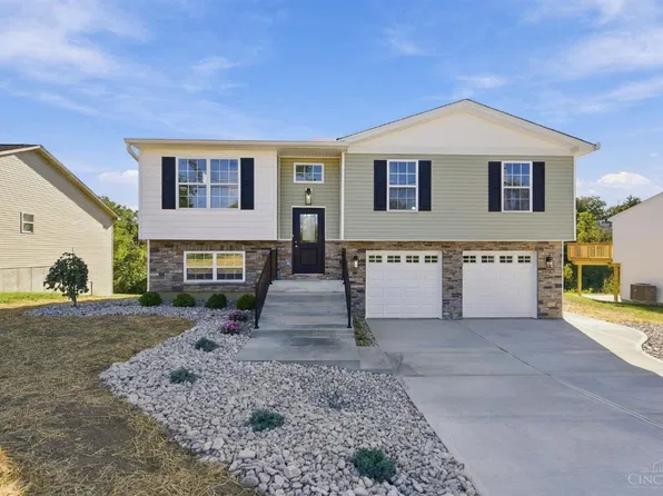 1099 Compton Rd, Cincinnati, OH 45231