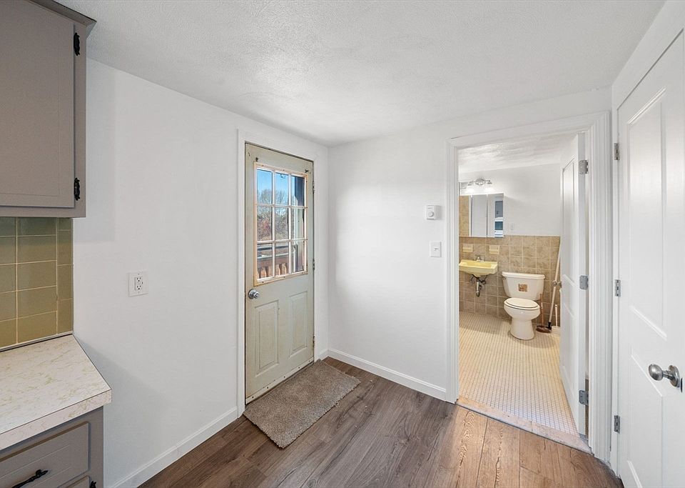 1st image of 161 South St APT 18