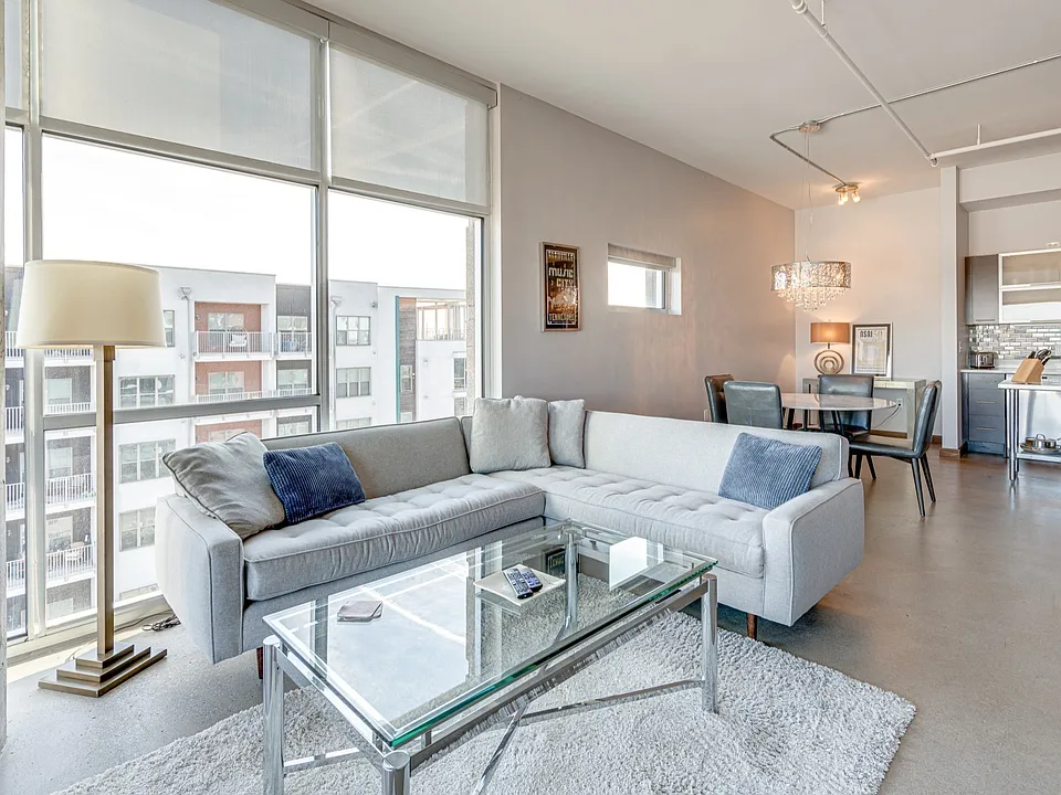 2115 Yeaman Pl #536