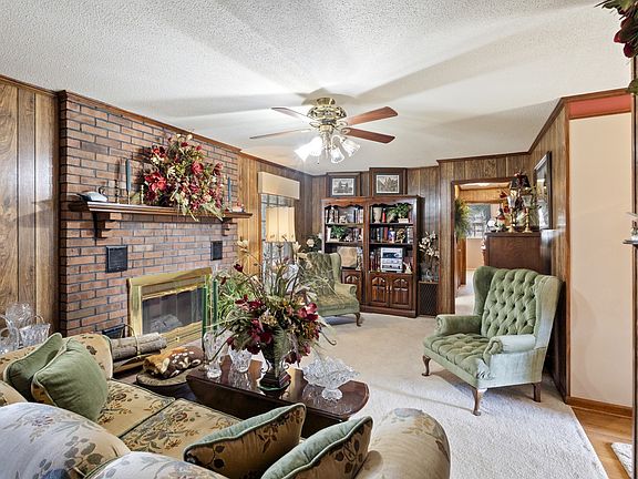 5th image of 2261 Blakemore Dr