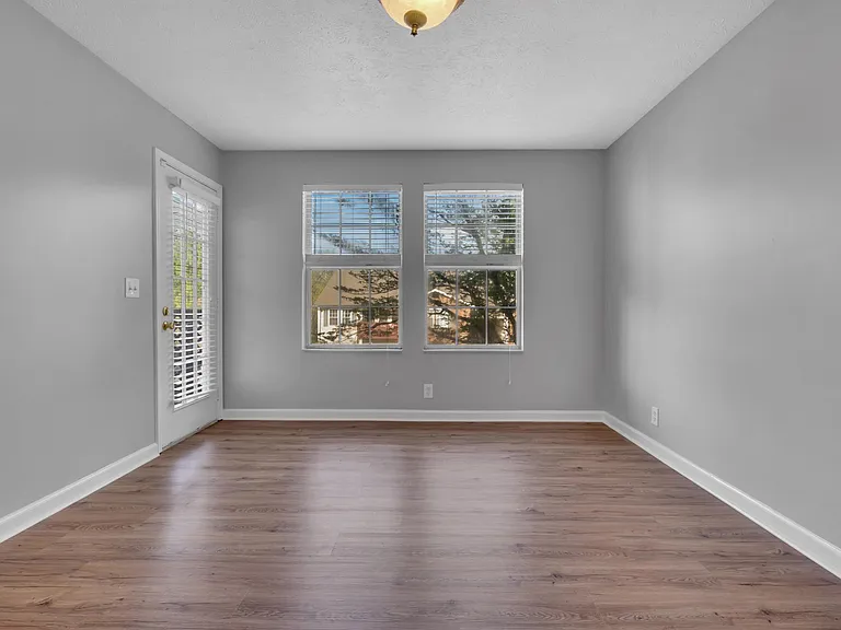 151 N Timber Dr — Photo 20