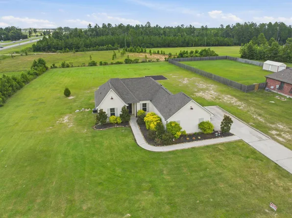 133 Plantation Trce, Longville, LA 70652