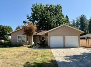 537 Olive Ave, Sandpoint, ID 83864