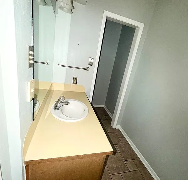 224 Woodland Cir — Photo 9
